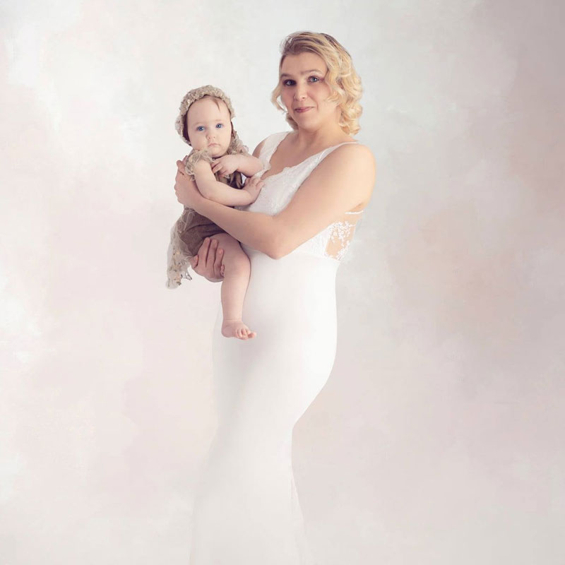 Une maman et son enfant